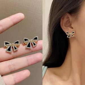 NEW women’s Black Bow Stud Earrings 925 Sterling Silver